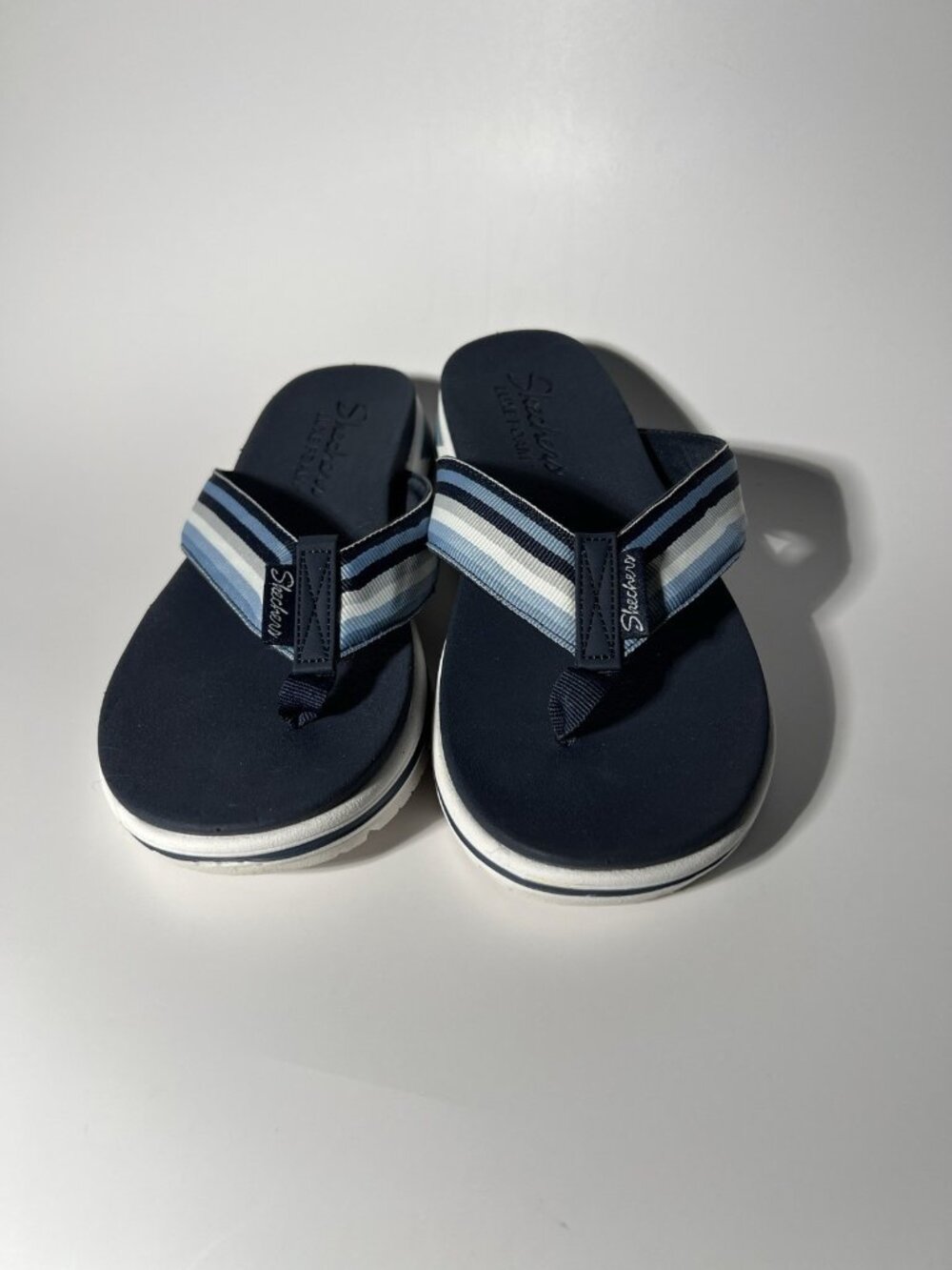 Skechers 163200 Integrades Navy Thong Sandals Women’s 7M - Picture 1 of 13